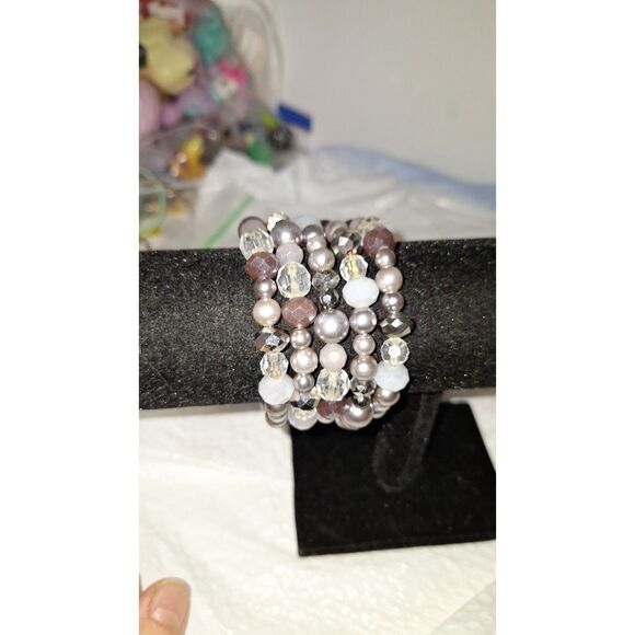 Acylic Women's Memory Wire Stacked Beaded Bracelet Boho Elegant Eveningwear - Picture 3 of 6